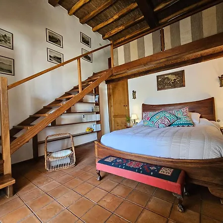 Appartement Margot - Authentic Sea View Countryside *