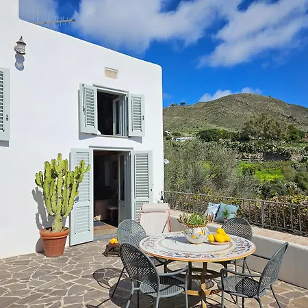 דירה Margot - Authentic Sea View Countryside