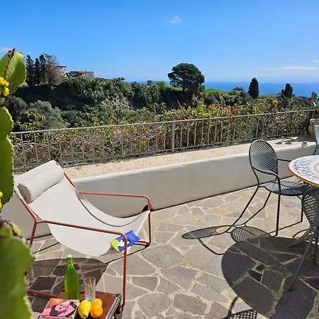 Lägenhet Margot - Authentic Sea View Countryside Lipari (Isola Lipari)