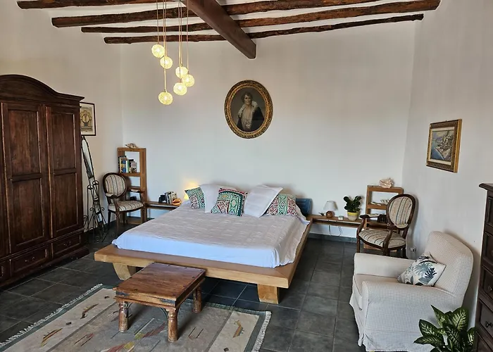 Villa Margot - Authentic Seaview Countryside Villa & Apartments شقة