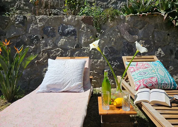 Apartment Margot - Authentic Sea View Countryside *