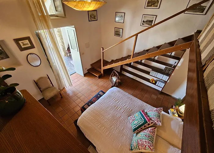 شقة Villa Margot - Authentic Seaview Countryside Villa & Apartments *