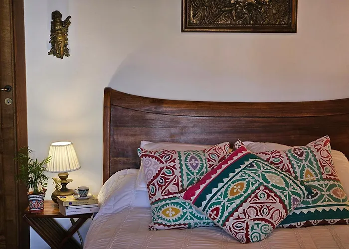 Villa Margot - Authentic Seaview Countryside Villa & Apartments ليباري